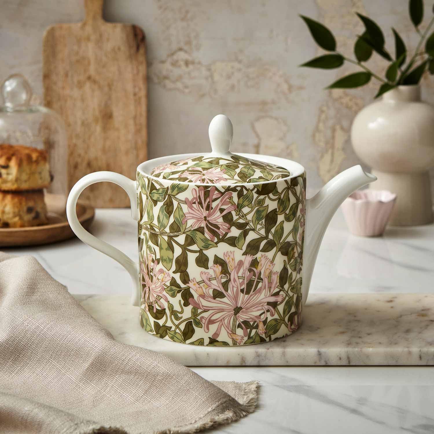 Morris & Co 32oz Teapot and 10oz Mug Set (Set of 2) - Honeysuckle | Porcelain - Dishwasher & Microwave Safe | Novelty Tea Set for Elegant Brunch, Parties, Breakfast - Boxed Gift Set - Image 4