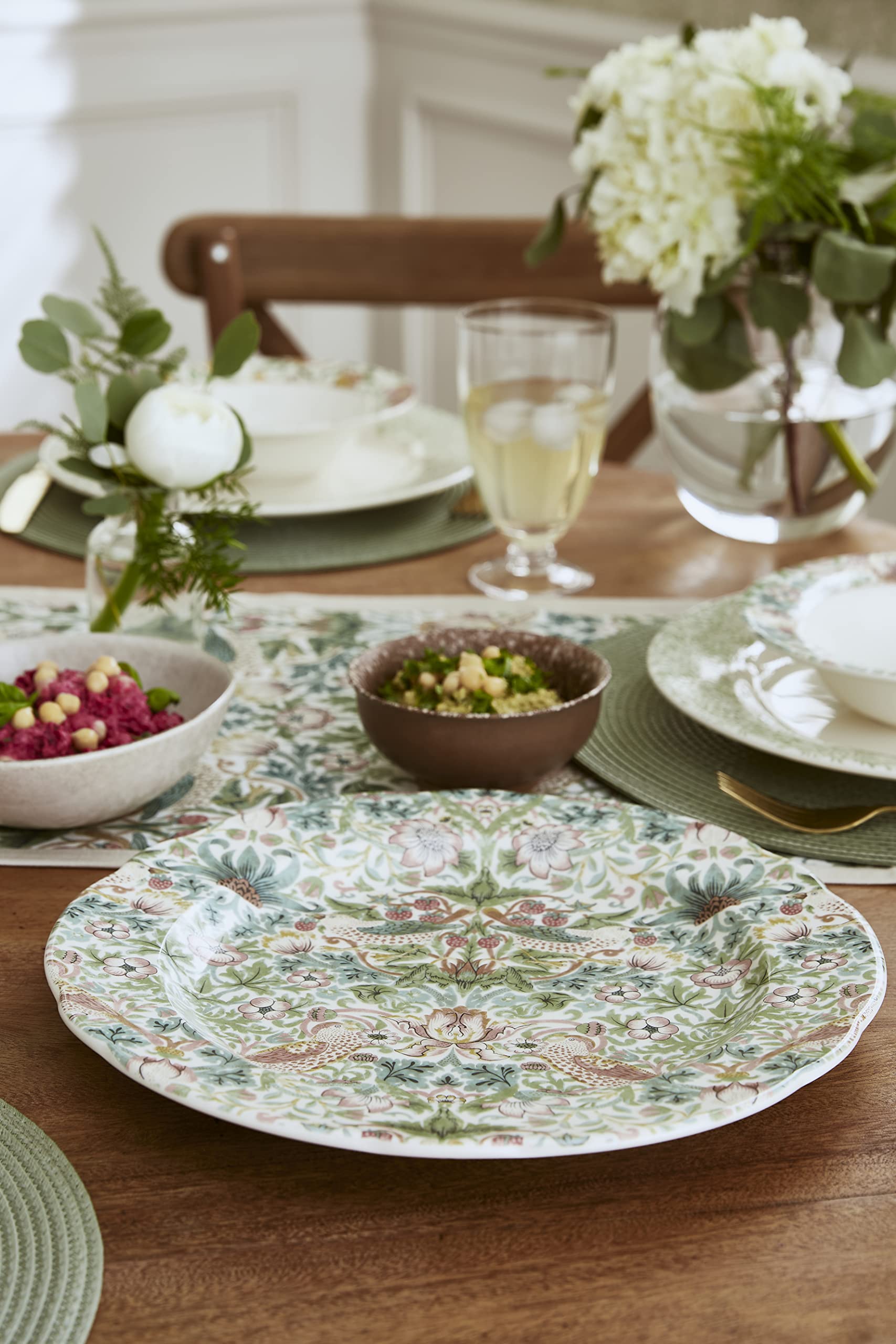 Spode Morris & Co Strawberry Thief Serving Platter - 12 Inch Earthenware Tableware with Scalloped Edge, Ideal for Canapés, Desserts, Layered Dinnerware Settings - Formal Dining for Afternoon/High Tea - Image 3